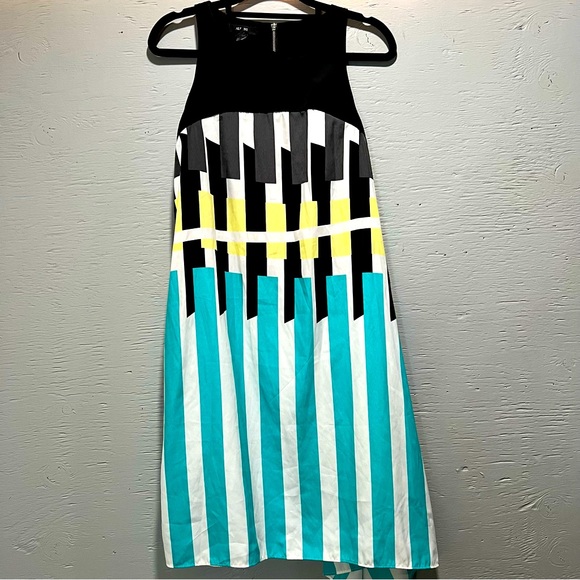 Alfani watercolor drape asymmetrical hem high neck zip closure midi dress - Picture 2 of 11